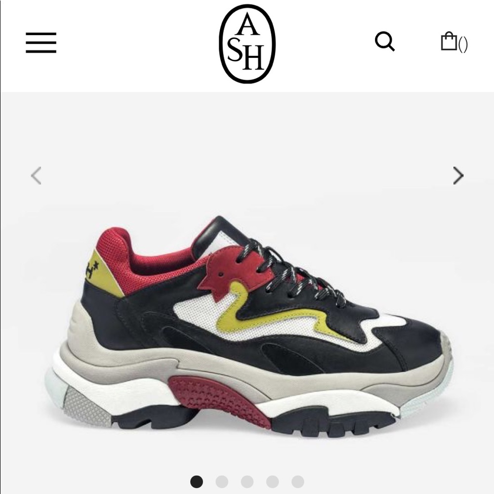 Like new: Ash Addict Sneakers (Black/Red) Size 39 (US9)